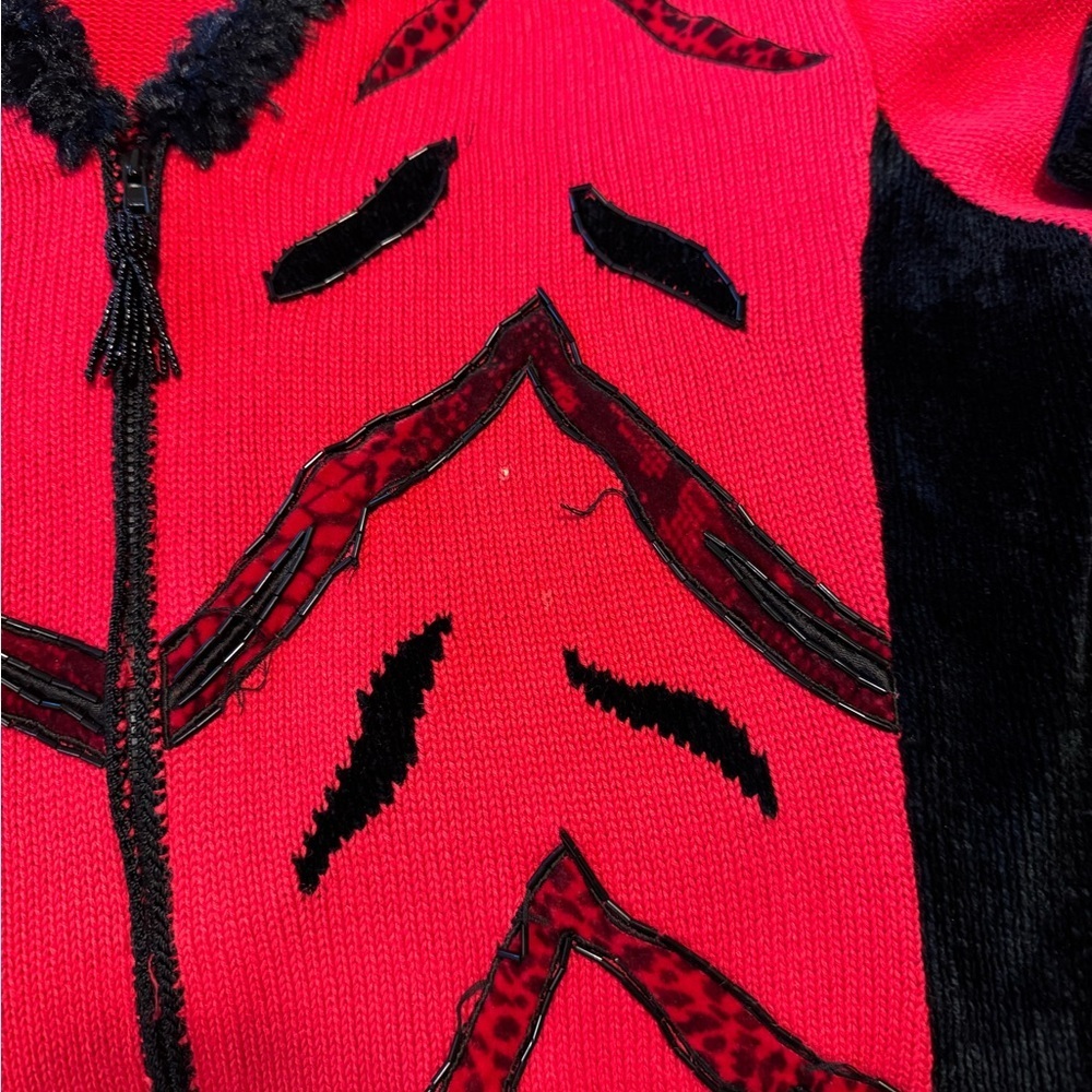 Red and Black Beaded Cardigan - Picture 7 of 7